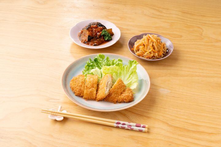 わんまいるのとんかつセット